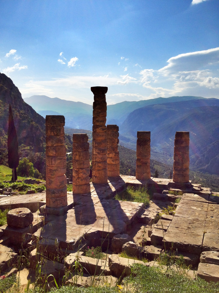 Dramatic shadows at Delphi